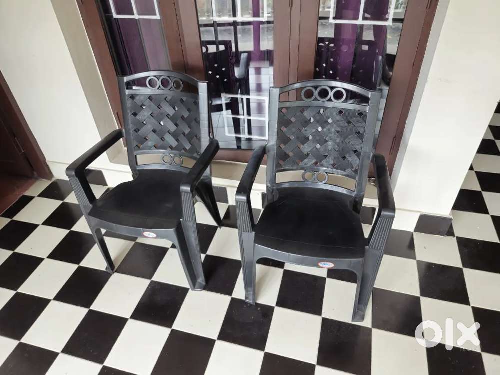 Chairs, new condition.