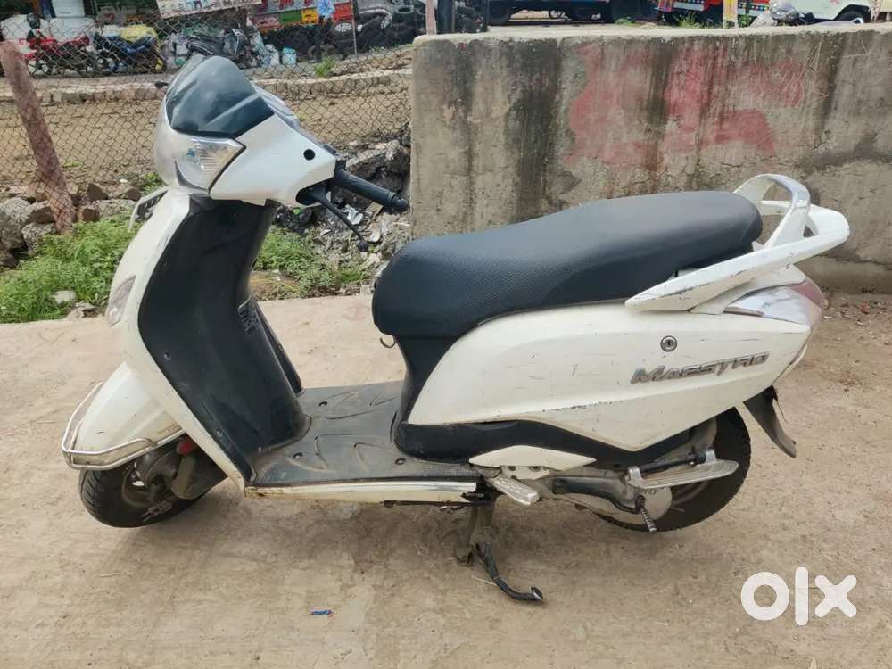 Hero Maestro 2014 good condition