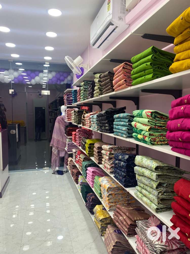 Sales Person For Botique