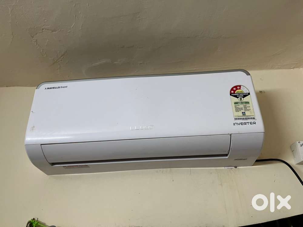 Lloyd Inverter AC Only 3 month used