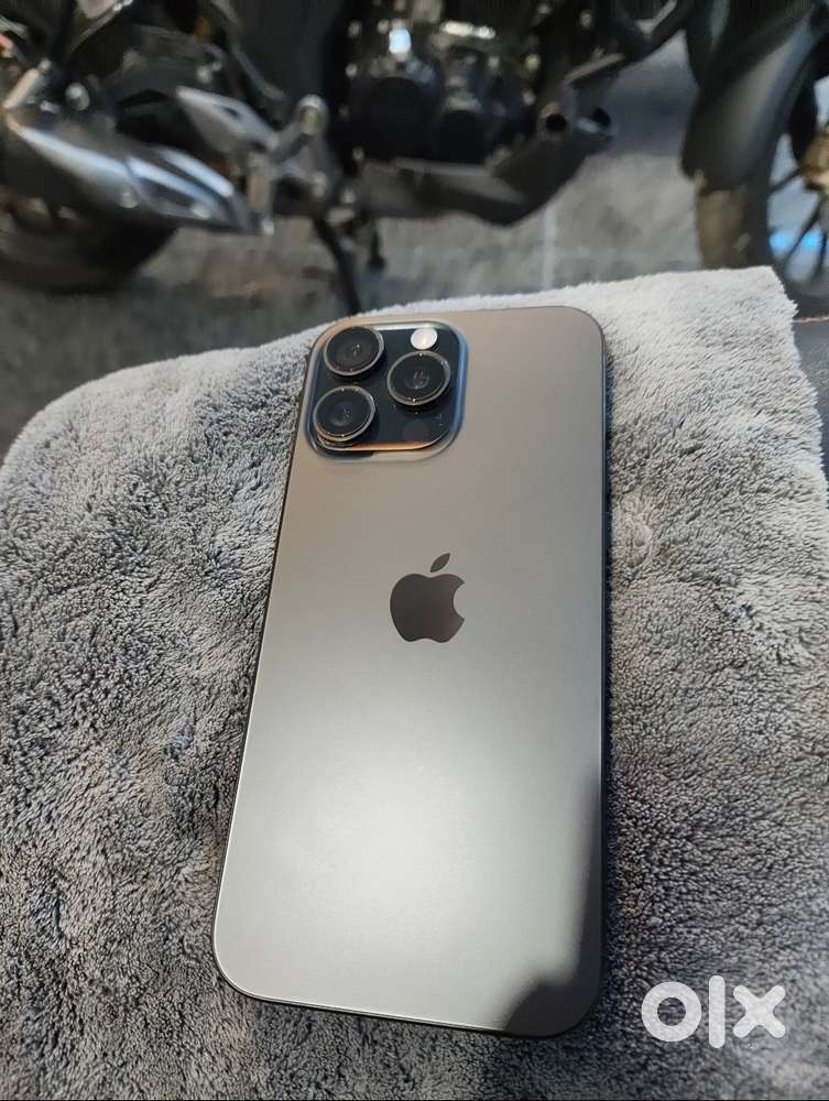 iPhone 16 Pro Max – 1TB (Black Titanium)  Mint Condition