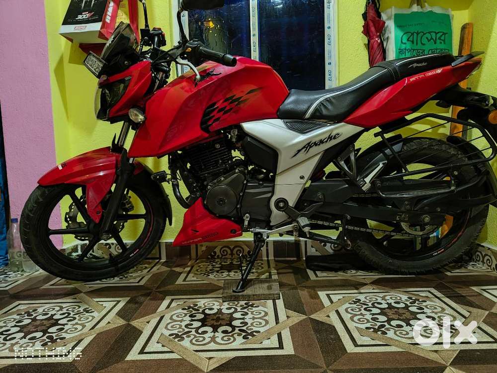 Apache 4v Bs4. single Disk. Excellent Condition. Only 33000km running.