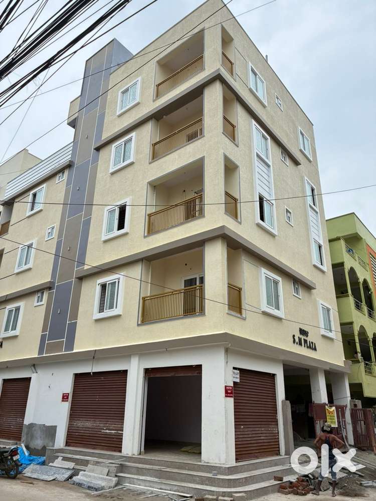 SHOP for Rent in Manikonda New Building