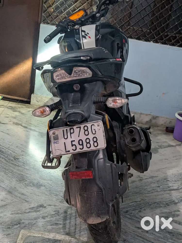 Apache Rtr 4v