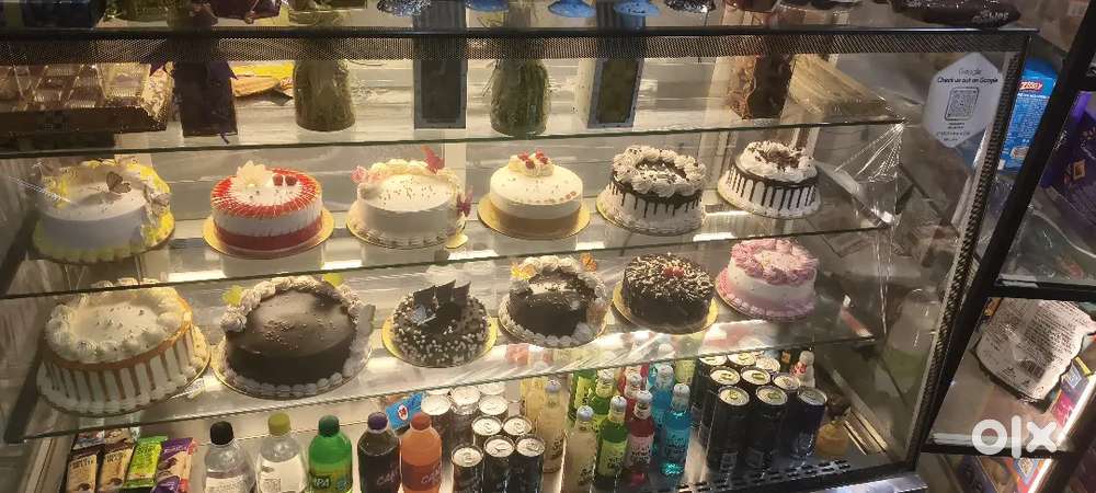 Display Fridge Counter Good Condition