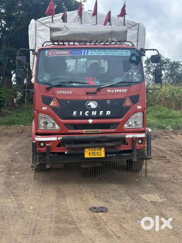 Eicher 2114 year 2022 first owner 20 fit ...13 ton passing