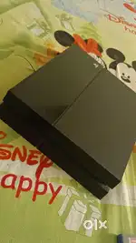 NEGOTIABLE Ps4 500gb with 10 games and controller