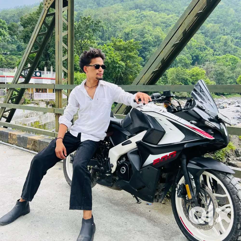 Rs 200 condition okay