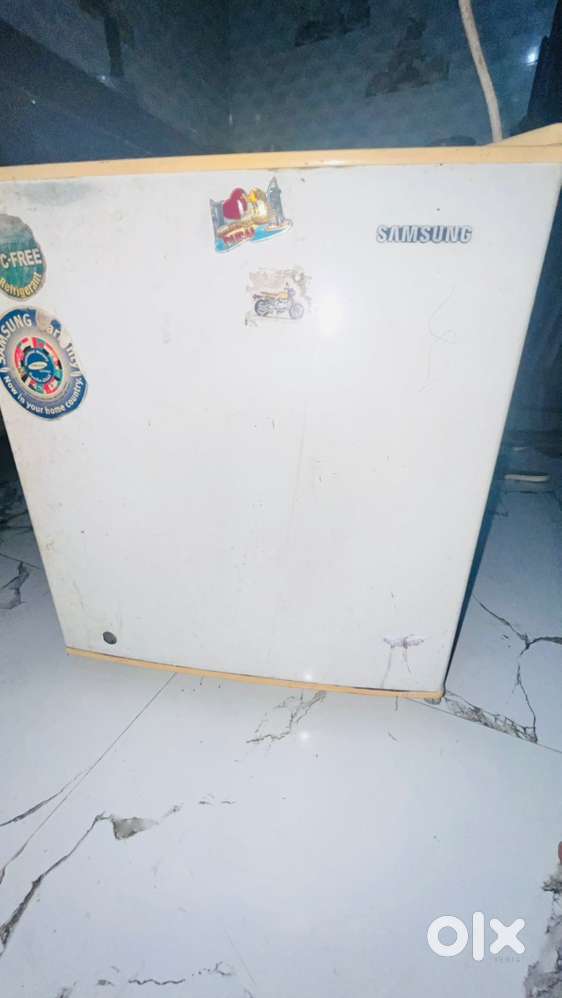 Mini Samsung fridge