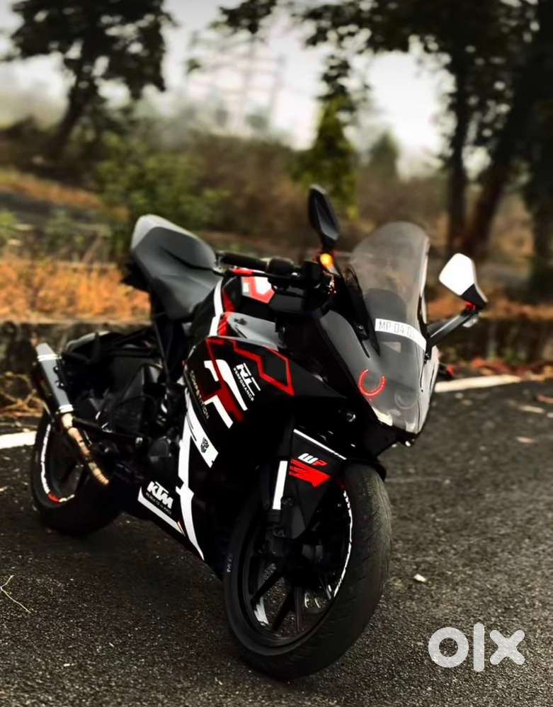 Ktm rc 200 bs4 good condition