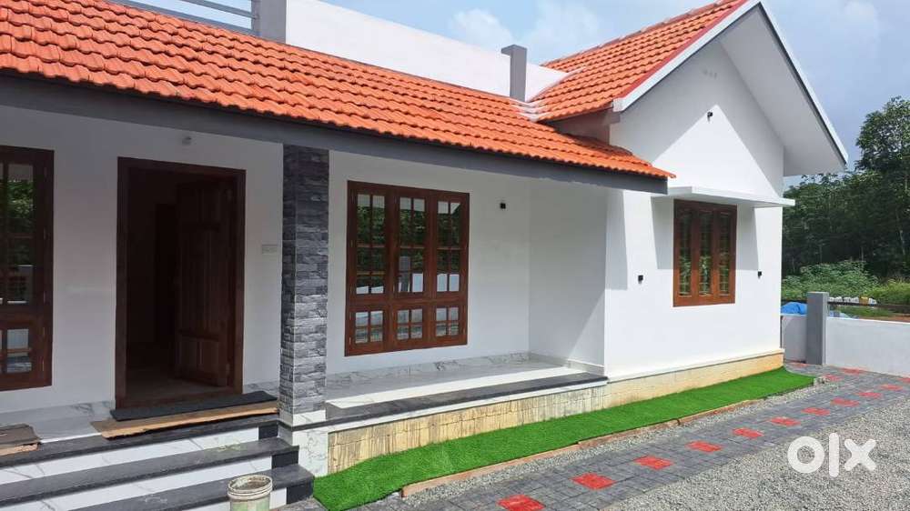 3 BHK 1350 15 cent New house for sale Near Mutholy PHC Cherpunkal Pala