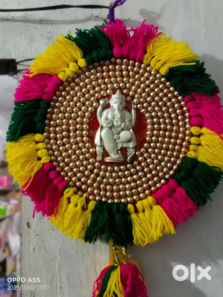 Wall hanging decoration