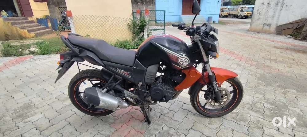 YAMAHA FZS VERSION 1; MODEL 2013; SELF ALLOY DIGITAL METER FRONT DISC