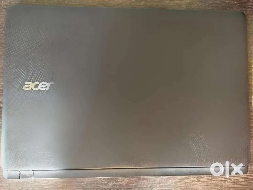 Acer Aspire ES1-523-20DG
