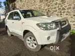 Toyota Fortuner 4X4 MT 2.8 Diesel, 2011