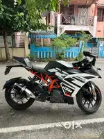 Brand new condition KTM RC 390 OLD Black editon