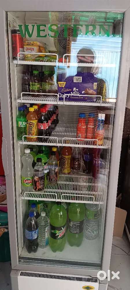 Display fridge