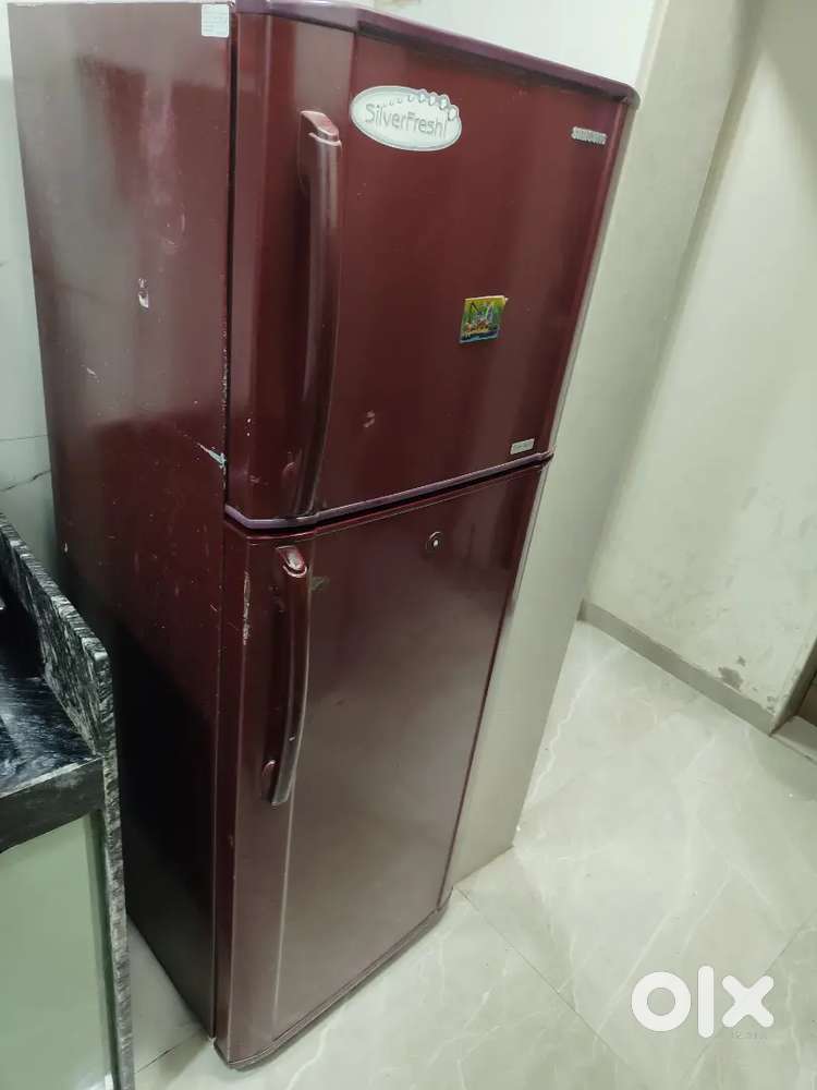 Samsung Double door Refrigerator 230 litre capacity working condition