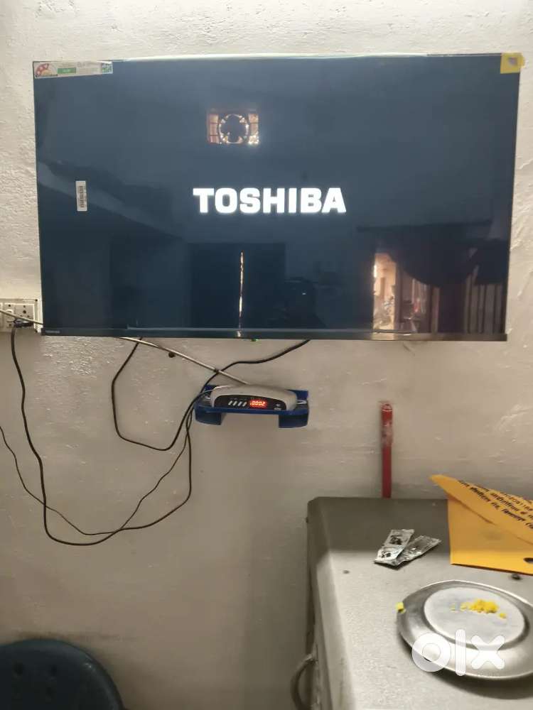 Toshiba 43 inch smart tv