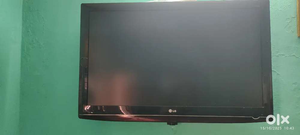 LG 43 inch smart LED tv with good working condition.