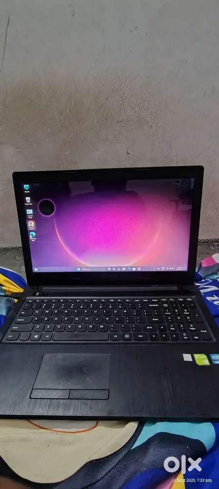 Lenovo laptop i3 4+500