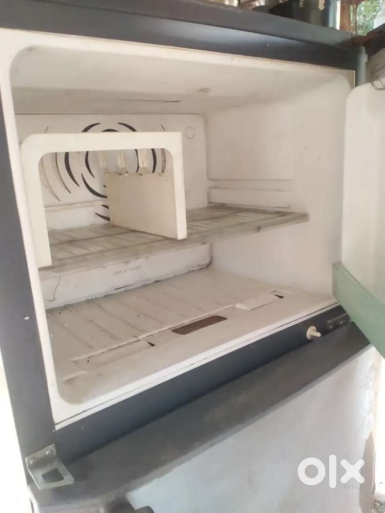 Fridge eon company ka hai