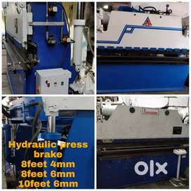 Hydraulic shearing machine