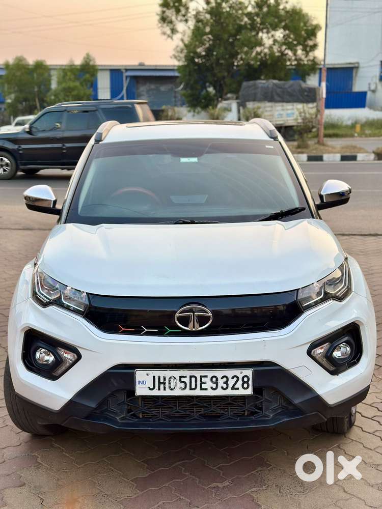 Tata Nexon 1.2 Revotron XM (S), 2022, Petrol