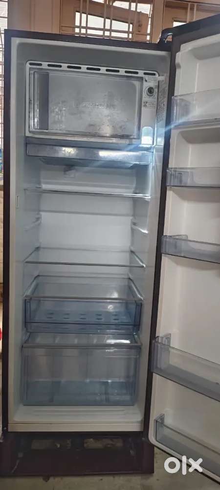 Single Door Fridge in Excellent Condition for Sale