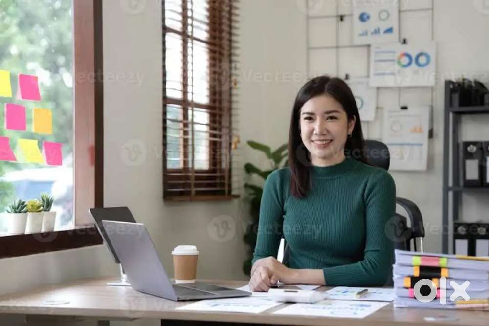 Female candidate required for personal secretary job