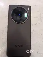 Vivo x 100 (bil box) all OKAY condition