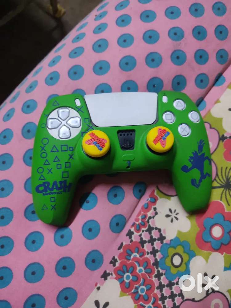 Ps5 disc version with 2 offline digital game rdr 1’2