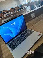 One day old laptop  brand new 16/512