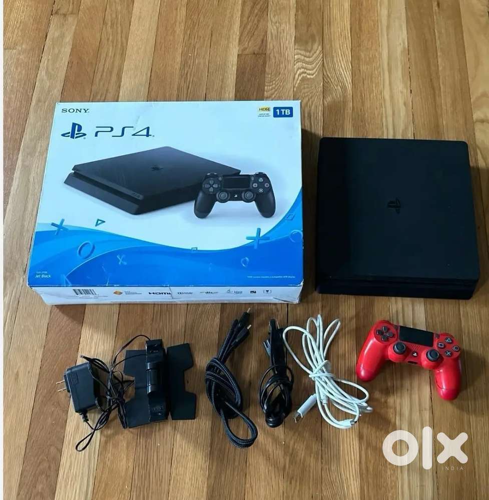 PlayStation4 console with90+games bundle with warranty whiteday offers