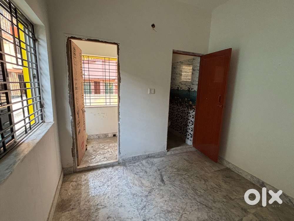 2 BHK NEW FLAT FOR SALE AT BEHALA MANTON WALKING FROM JAMESLONG