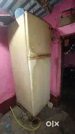 Lg duble door fridge