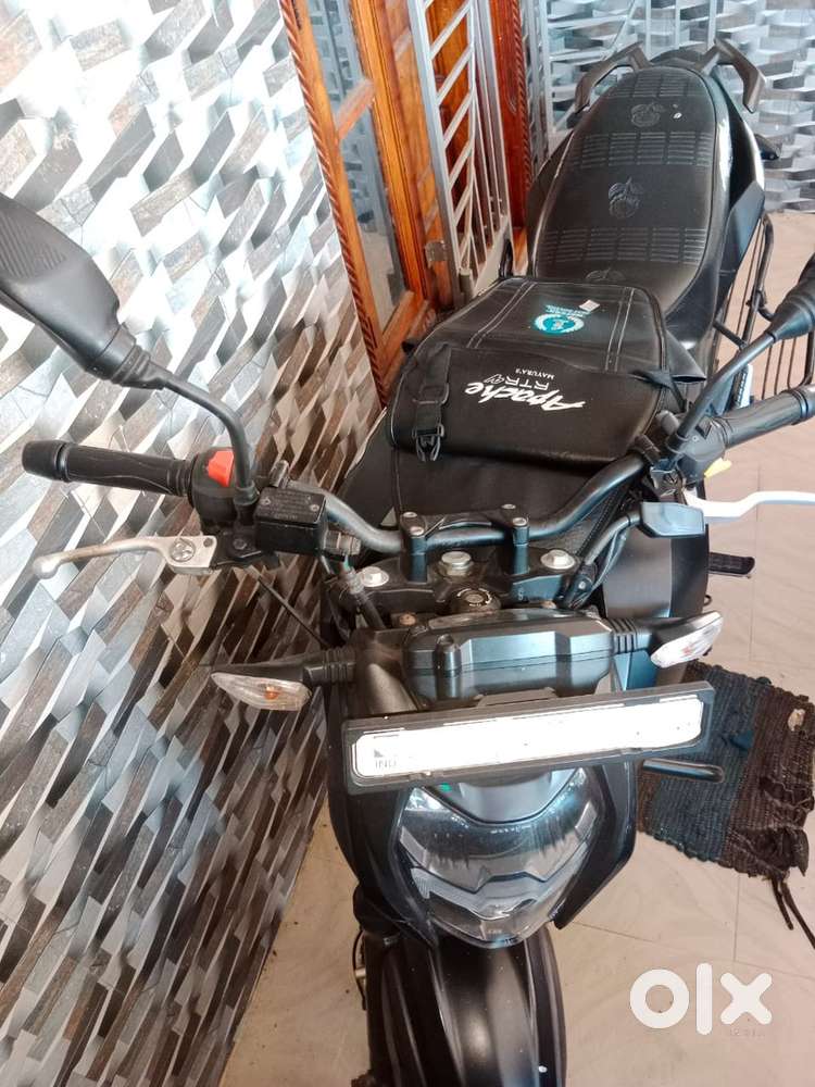 No rough use single owener just 10000 kilometres price negot still new