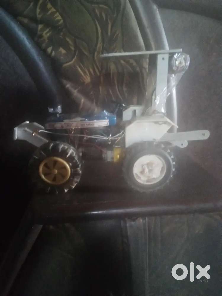 New Holland tractor modal remote control very strong tractor