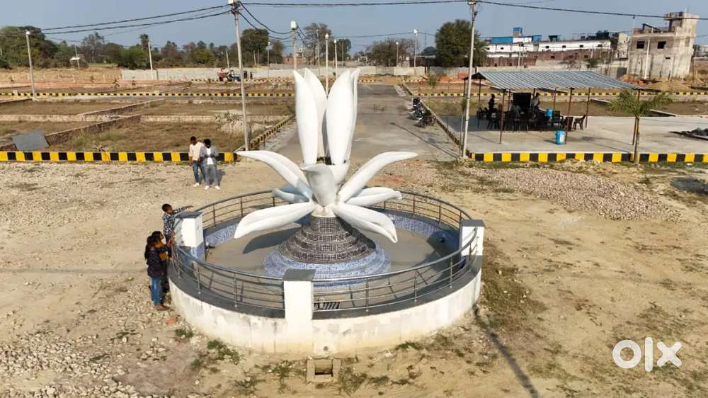 Fully developed plot with Finest Amenities