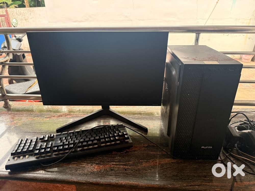 Assumbild computer and samsung Monictor