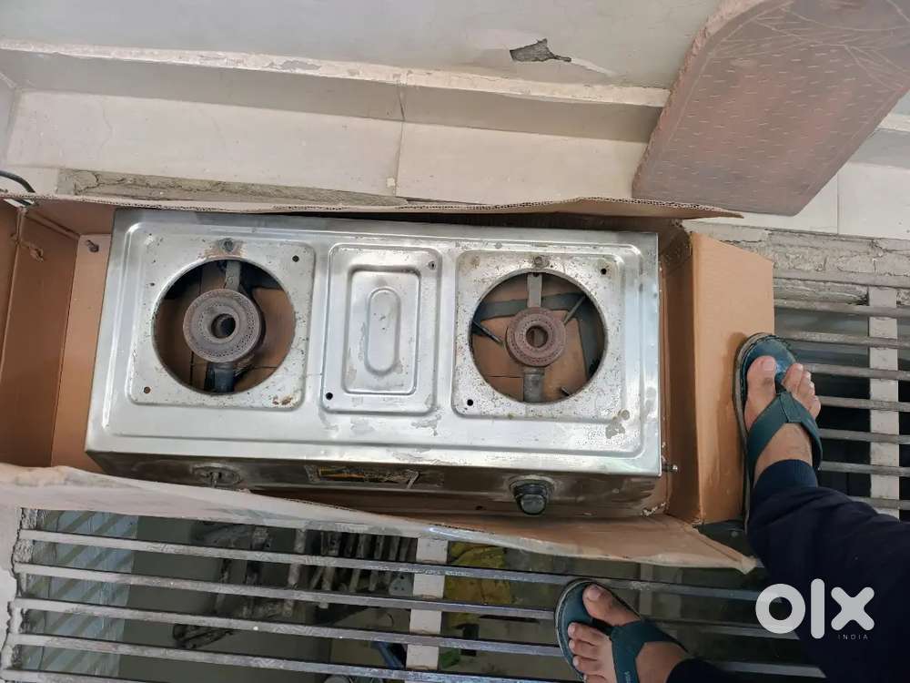 Gas Stove 5 years old