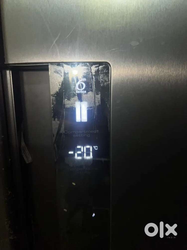 Urgently selling Whirlpool 2 side double door 2019 model of 600 litre.