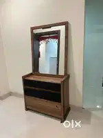 Dressing table with mirror