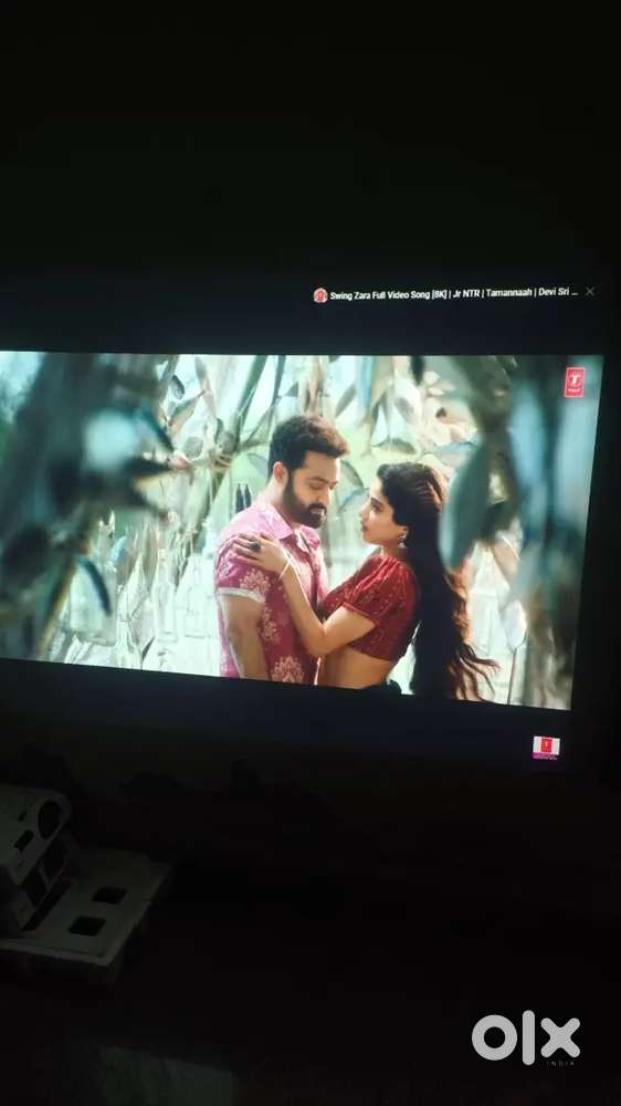 EPSON SHORT THROW PROJECTOR MODEL  eb 530 good condition