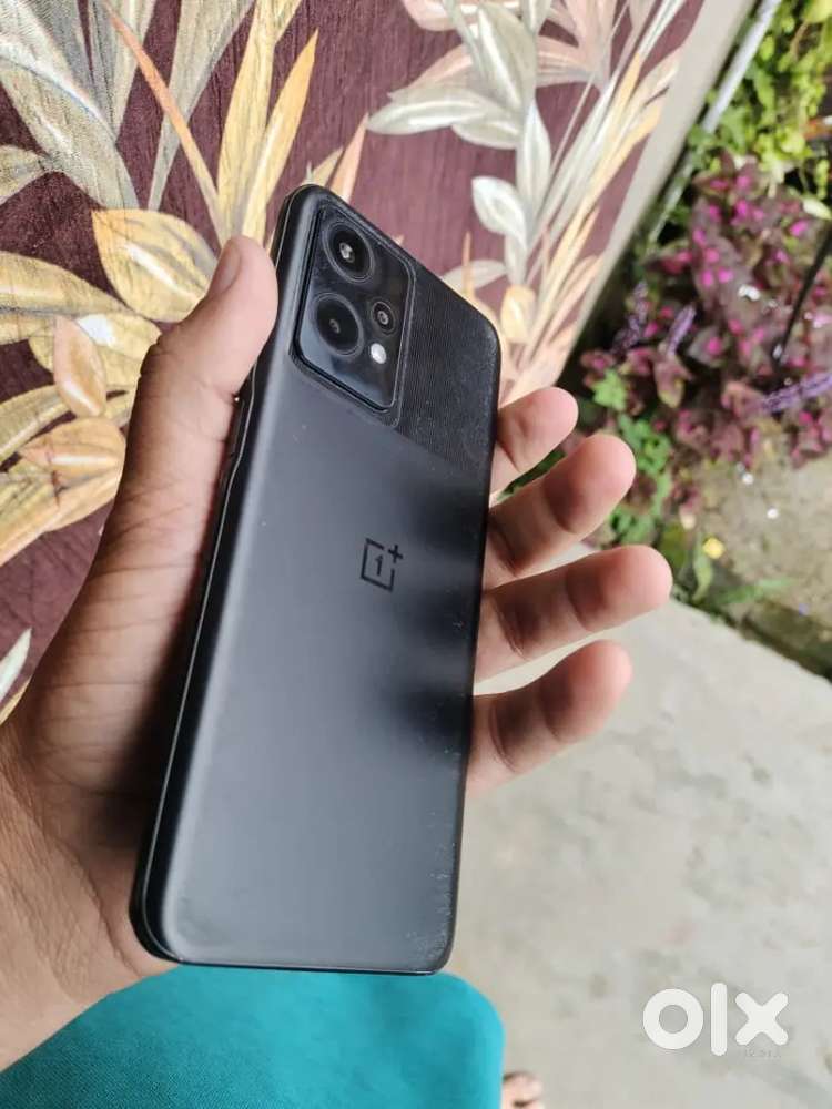 One plus Nord Ce2 Lite