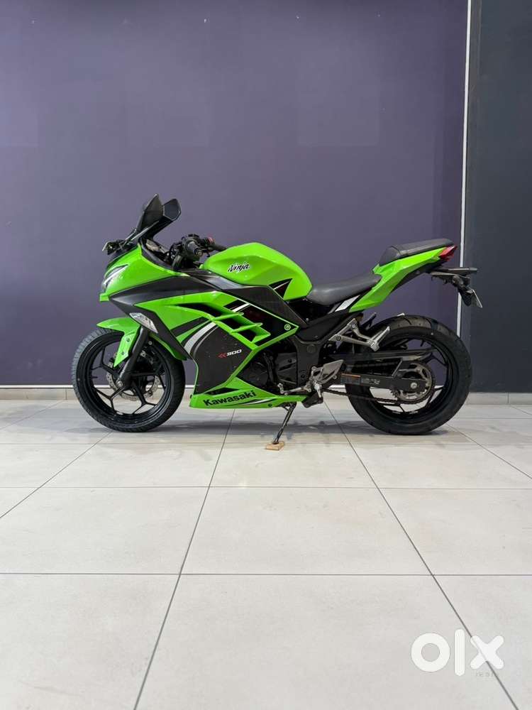 KAWASAKI NINJA 300