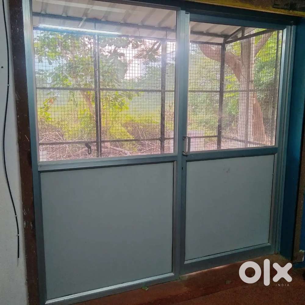 Aluminium glass door for shop or office partition