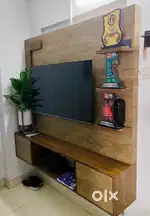 TV UNIT PLY. WITH MICA