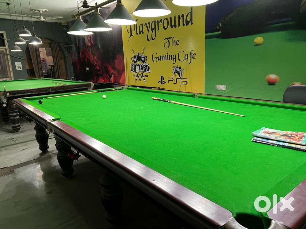 Snooker table