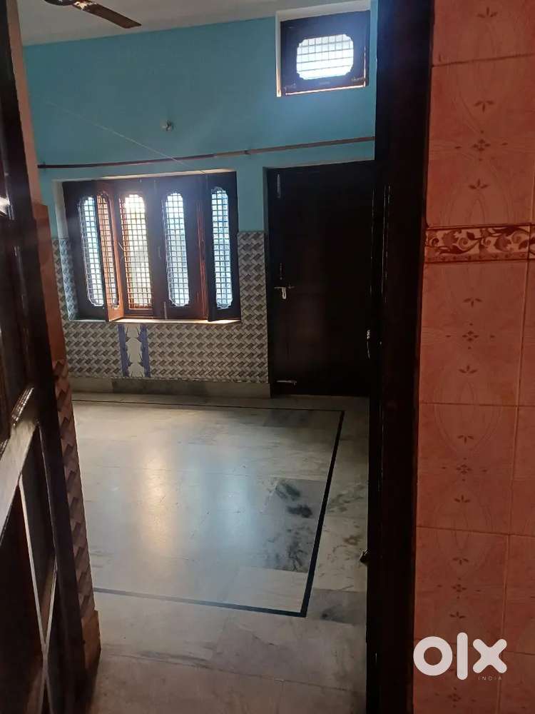 Owner: 2-room set ₹5000/month – Safe, clean & ready to move in